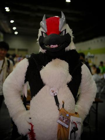 c2ex260801-153331-_DSF5750_R.JPG